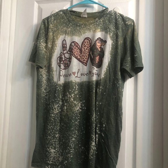 Gators Tee - Picture 1 of 3
